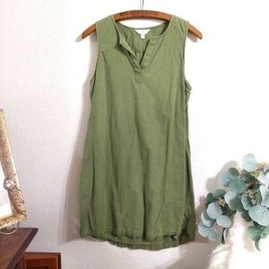 Time and Tru Green Sleeveless Tunic